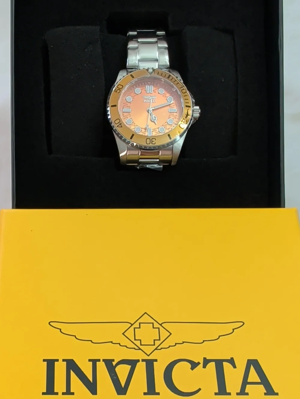NWT Womens Invicta Pro Diver Stainless Steel Watch – Orange Dial & Bezel 34mm